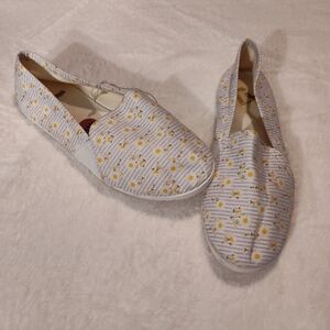 NWT! REPORT Shoes Sz 8W